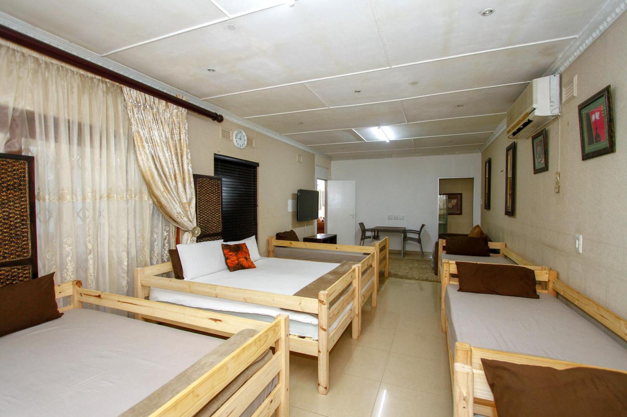 Umhlanga Self Catering Guest House Durban Exterior foto
